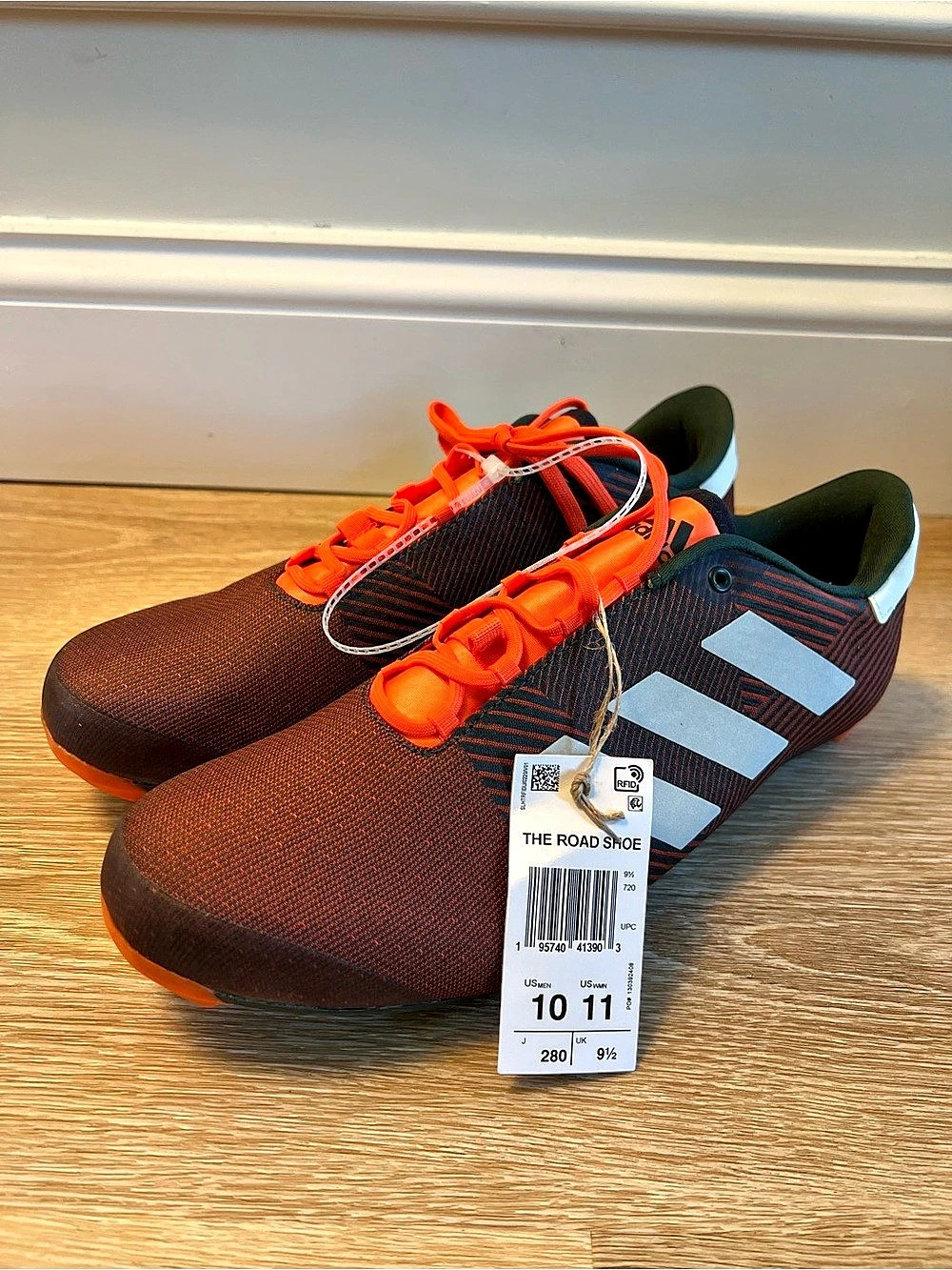 adidas The Road Shoe Men's Black & Orange Sneakers US 10 / US 11
